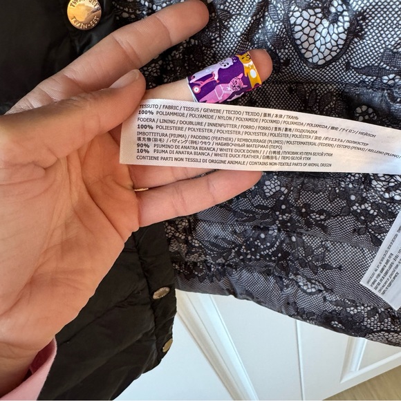 Twin-Set Women's Black Puffer Jacket. Small - Picture 7 of 11